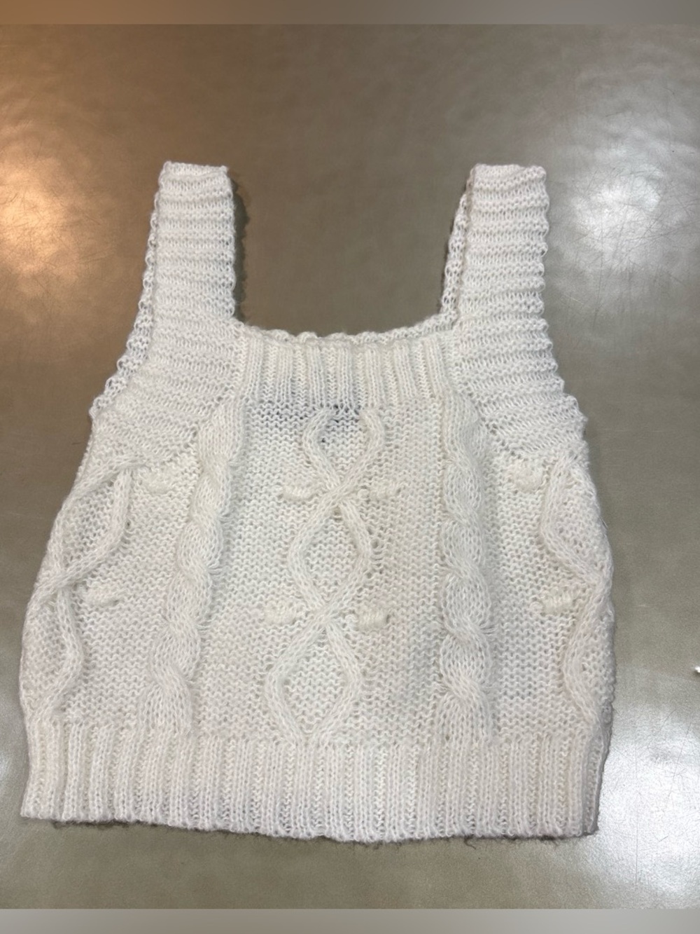 NWT Kendall and Kylie Crop knit Tank